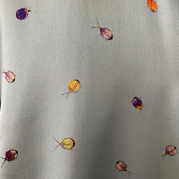 Elegant Marc Cain Luxury Silk Blouse-Ladybug Whimsy - Picture 7 of 8